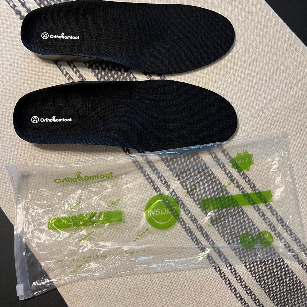 Orthocomfort insoles, new in packaging, size 39